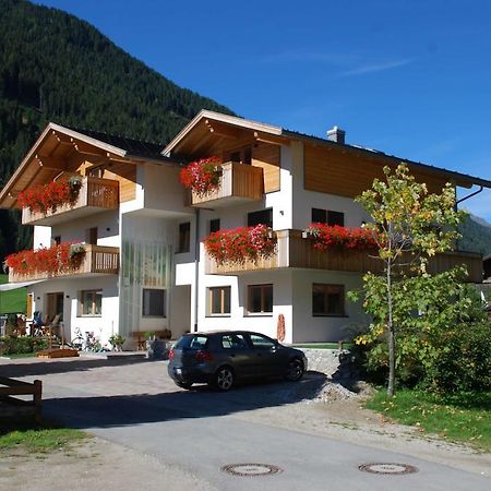 Apartamento Haus Kargruber Santa Maddalena in Casies Exterior foto