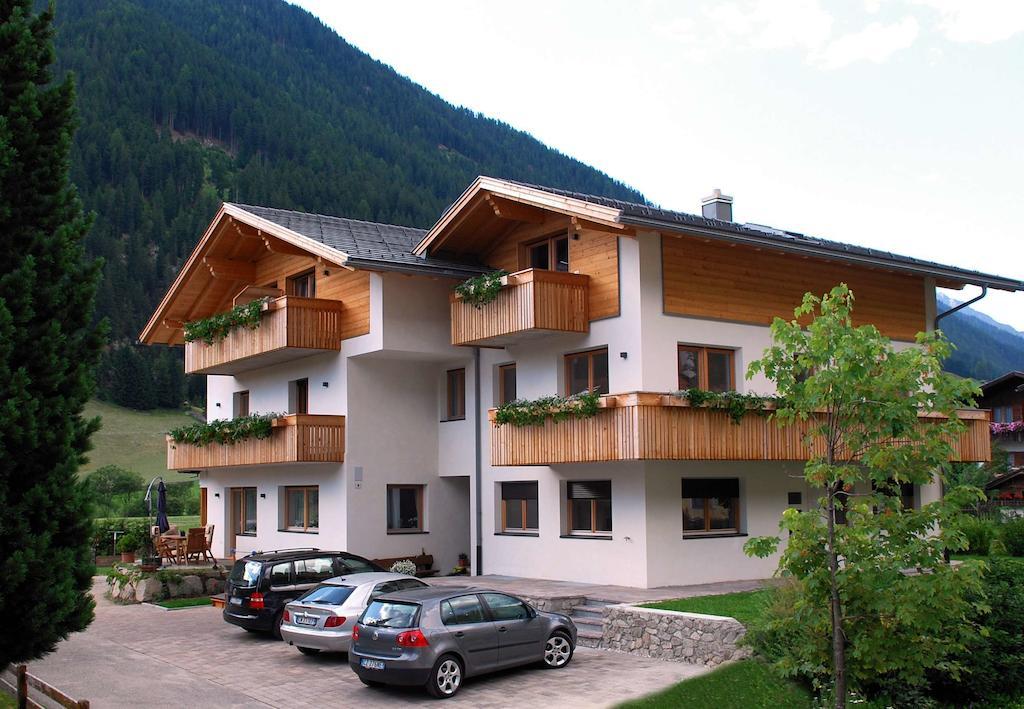 Apartamento Haus Kargruber Santa Maddalena in Casies Exterior foto
